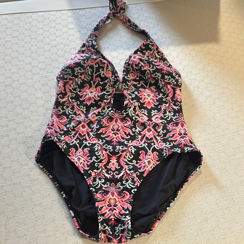 Women’s Black & Pink Halter One-Piece Swimsuit